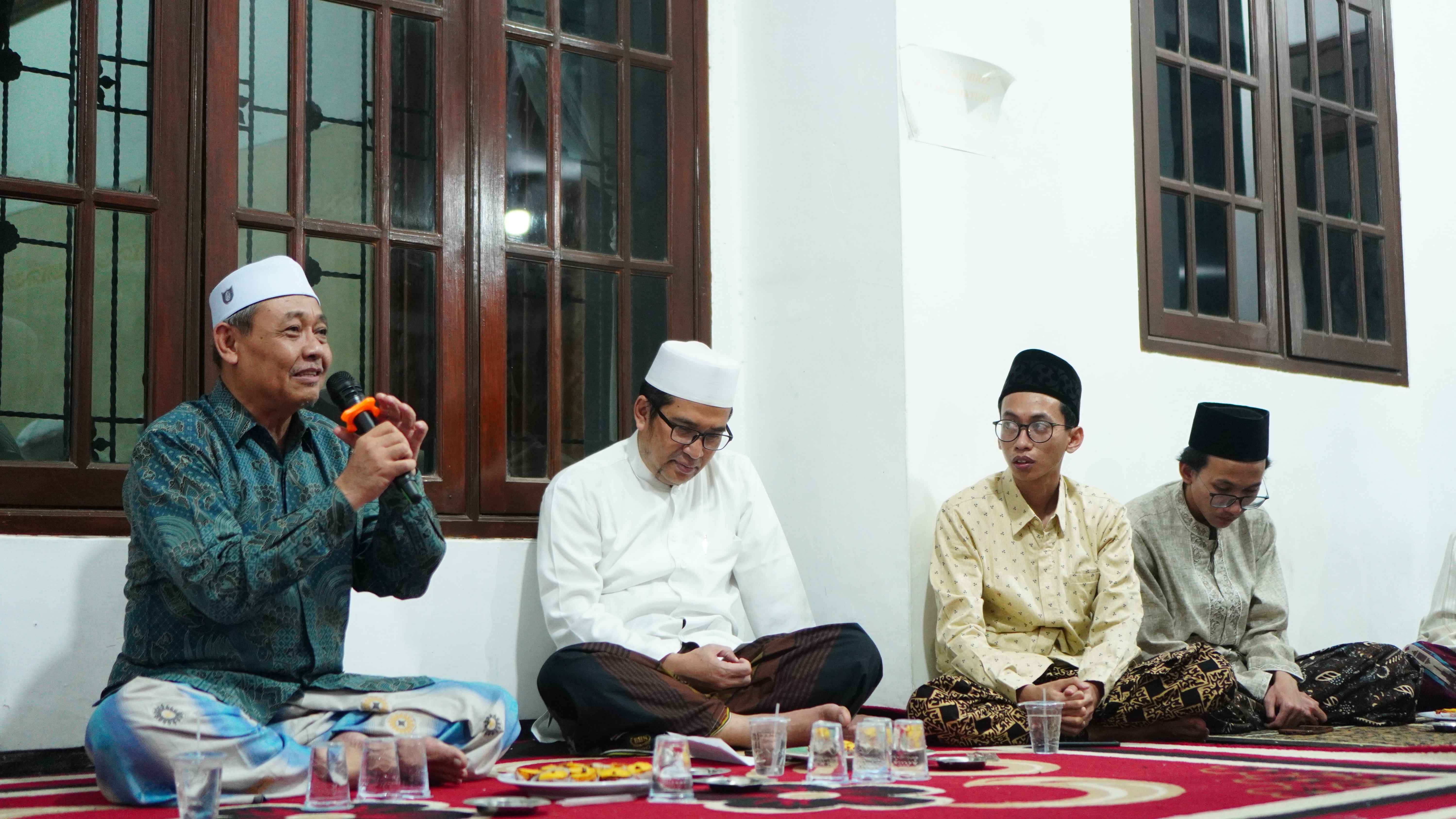 Kiai Dzul Hilmi: Kiai Nashir Sosok yang Sederhana