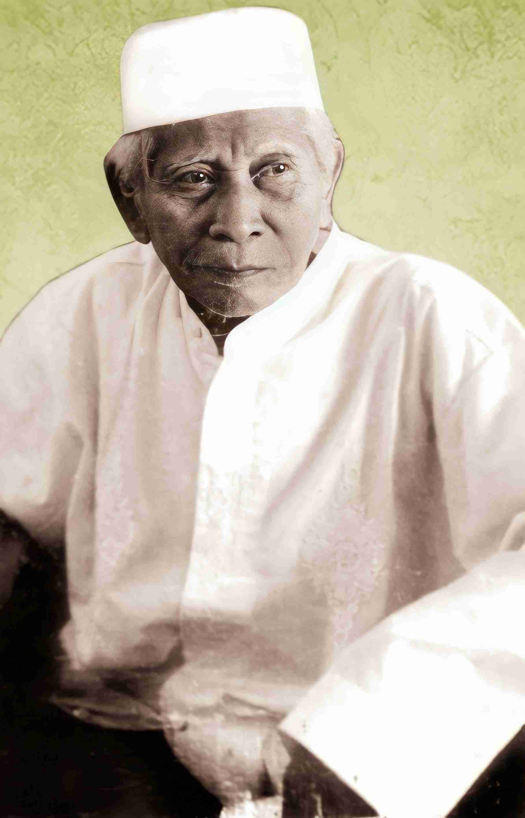 Biografi KH Sholeh Abdul Hamid