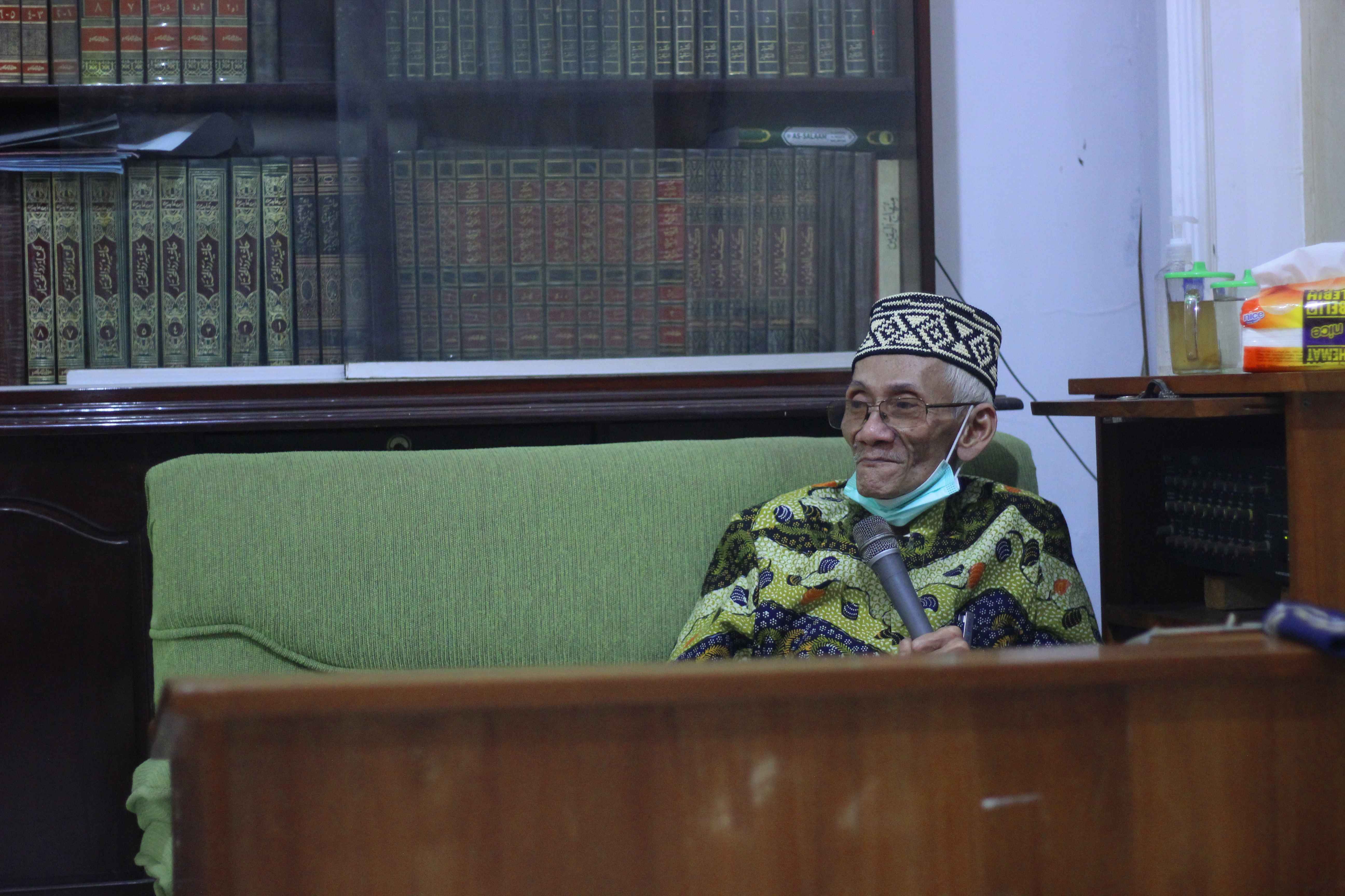 Innalillah, Pengasuh PP. Bahrul ‘Ulum (INDUK) Kiai Abdul Nashir Fattah Wafat