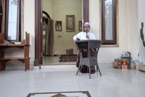 KH Salman Alfarisi: “Istiqomah mengaji itu lebih bagus dari pada keistimewahan-keistimewahan yang lain.”