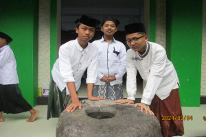 Lumpang Mbah Sechah (Bagian 1)